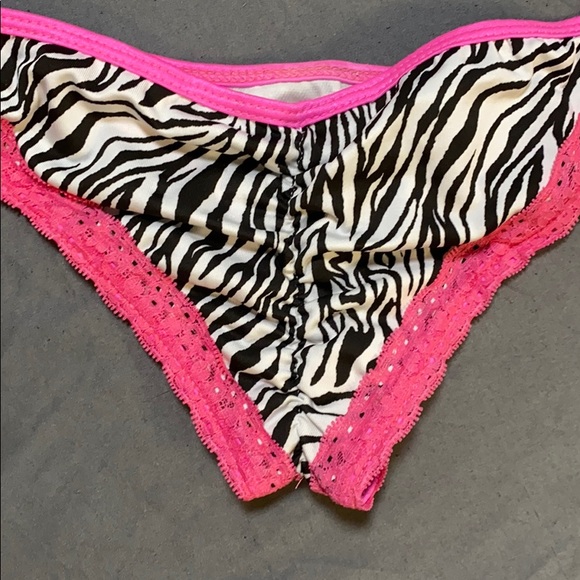 Omg sexy bikini! Sz sm/med - Picture 3 of 3